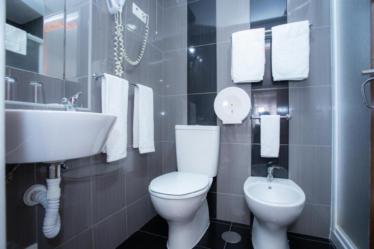 Hotel Domus Coimbra Bagian luar foto